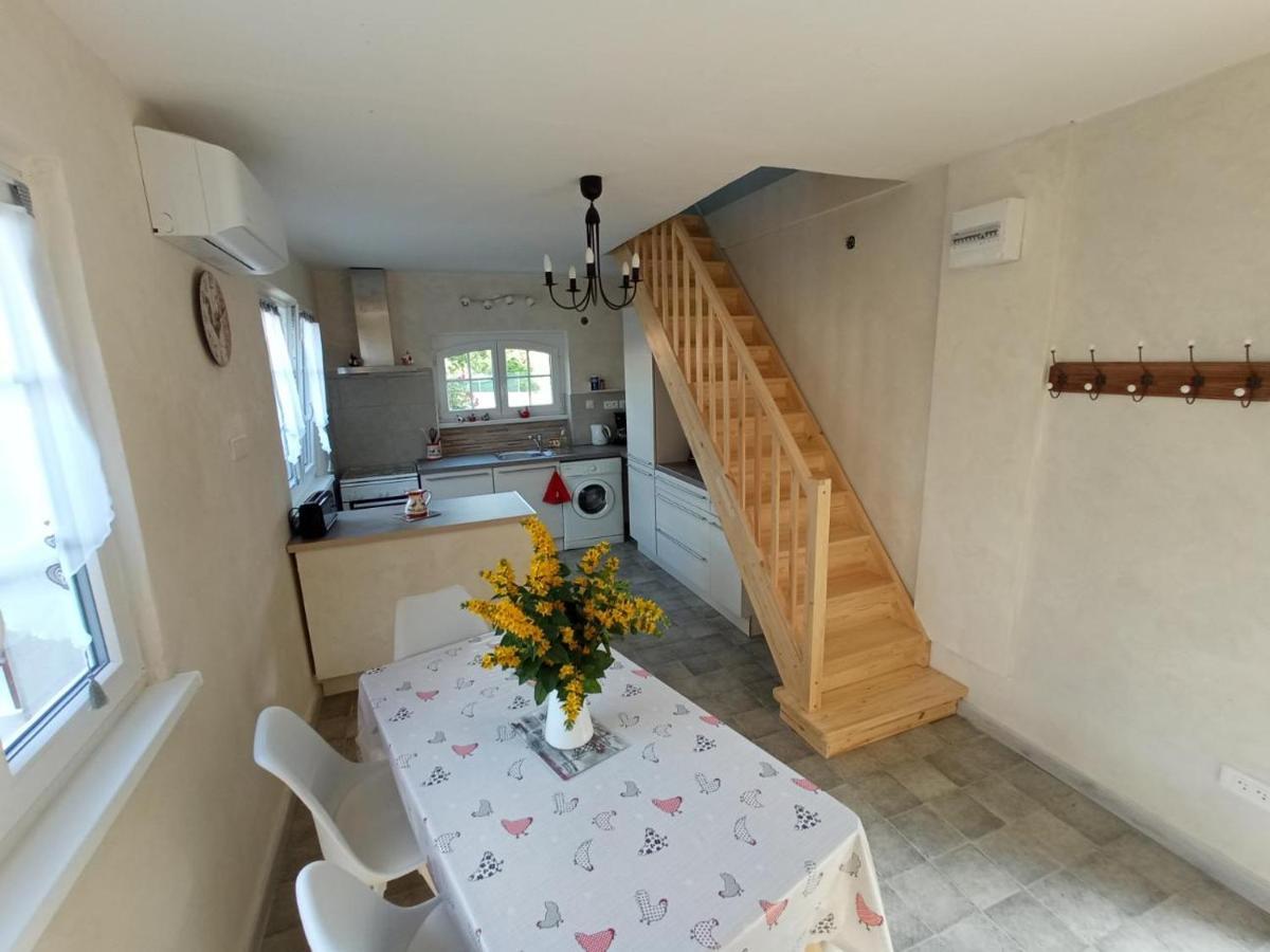 Gites Les Cocottes Zellwiller Exterior foto